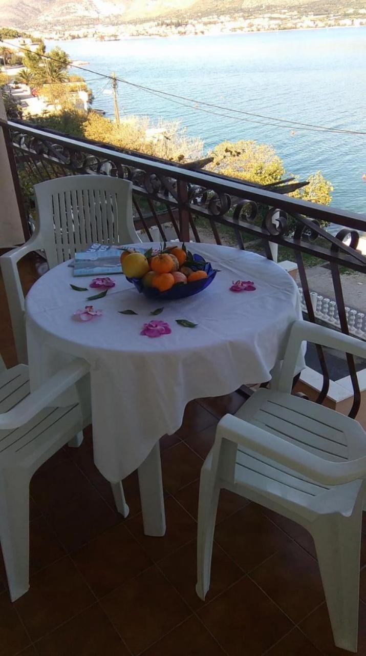 Apartments Vini Trogir Luaran gambar
