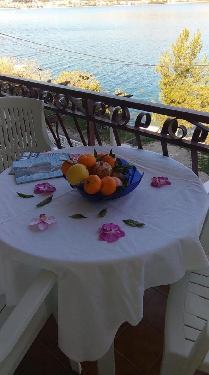 Apartments Vini Trogir Luaran gambar