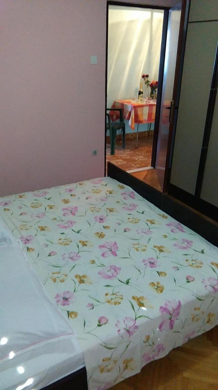 Apartments Vini Trogir Luaran gambar